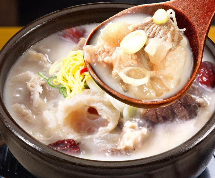 든든한 보양식, 지극진성 금산인삼 특 도가니탕 800g 10개 효능 가격 맛집 2 image 147
